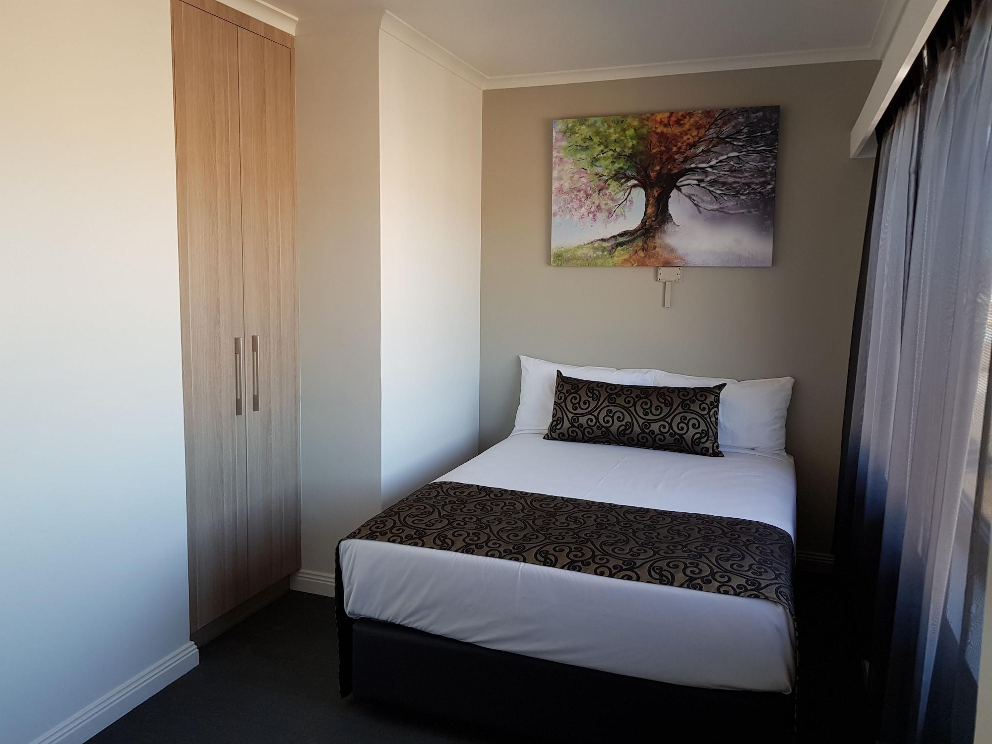 Burnie Central Townhouse Hotel מראה חיצוני תמונה