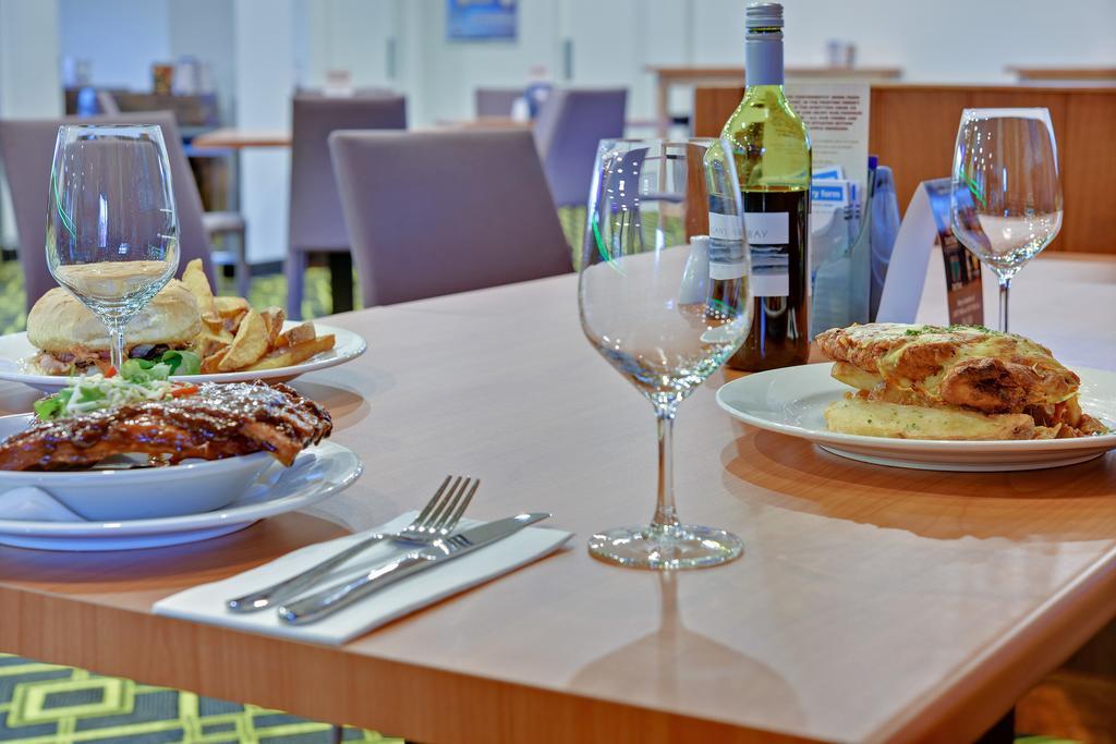 Burnie Central Townhouse Hotel מראה חיצוני תמונה